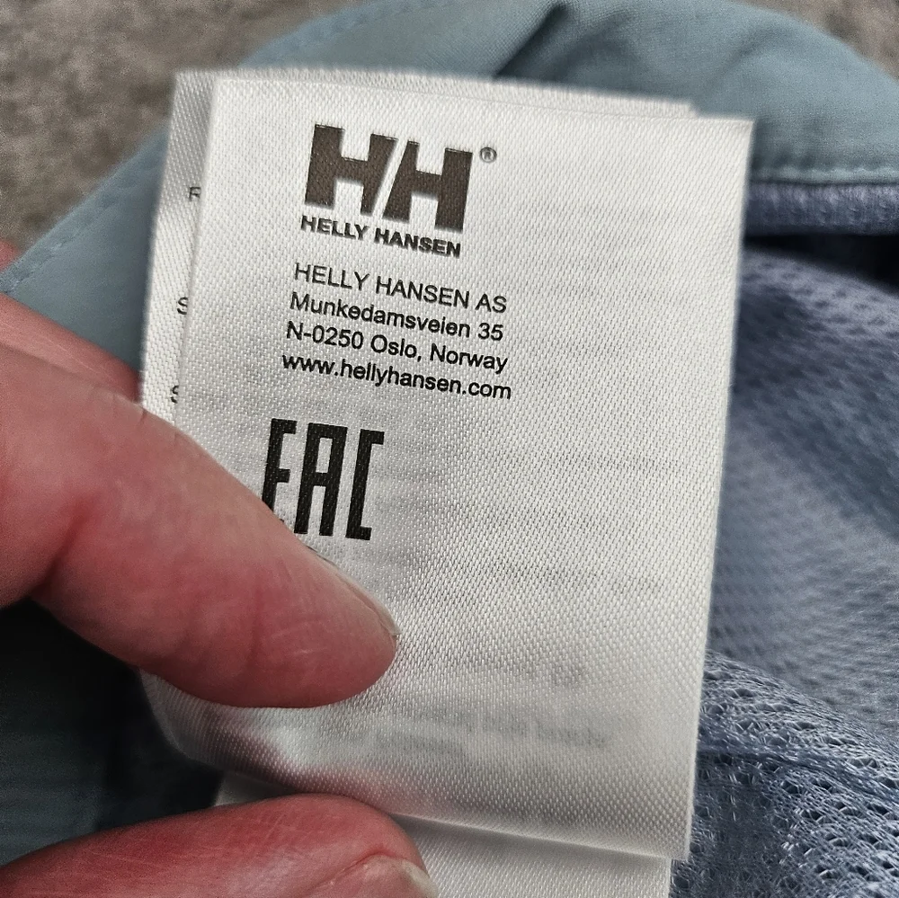 2/$25 NWT Helly Hansen sz34 Men's Light Blue Shorts - Picture 11 of 12